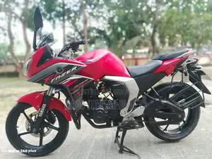 Yamaha Fazer FI V2 2019 Red