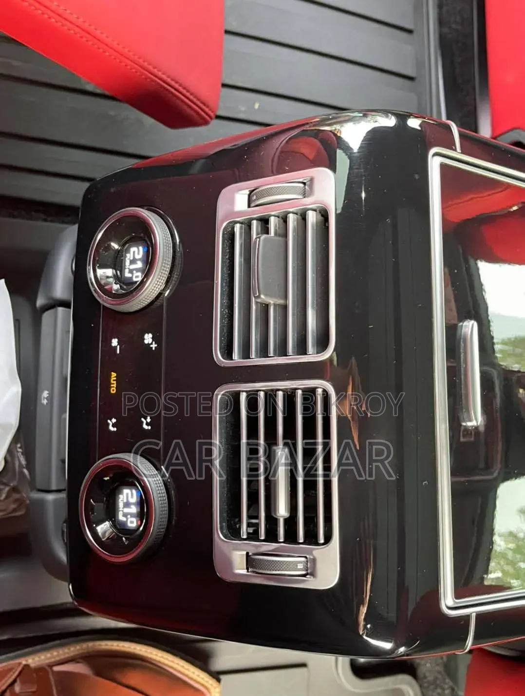 Land Rover Range Rover Vogue 2020 Pearl