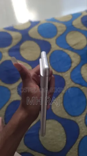 গুগল পিক্সেল ৭ ১২৮ জিবি হোয়াইট