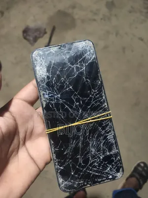 Vivo Y18 64 GB