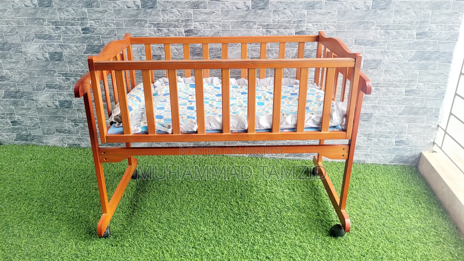 Used Wooden Baby Cot / Baby Crib for Sale