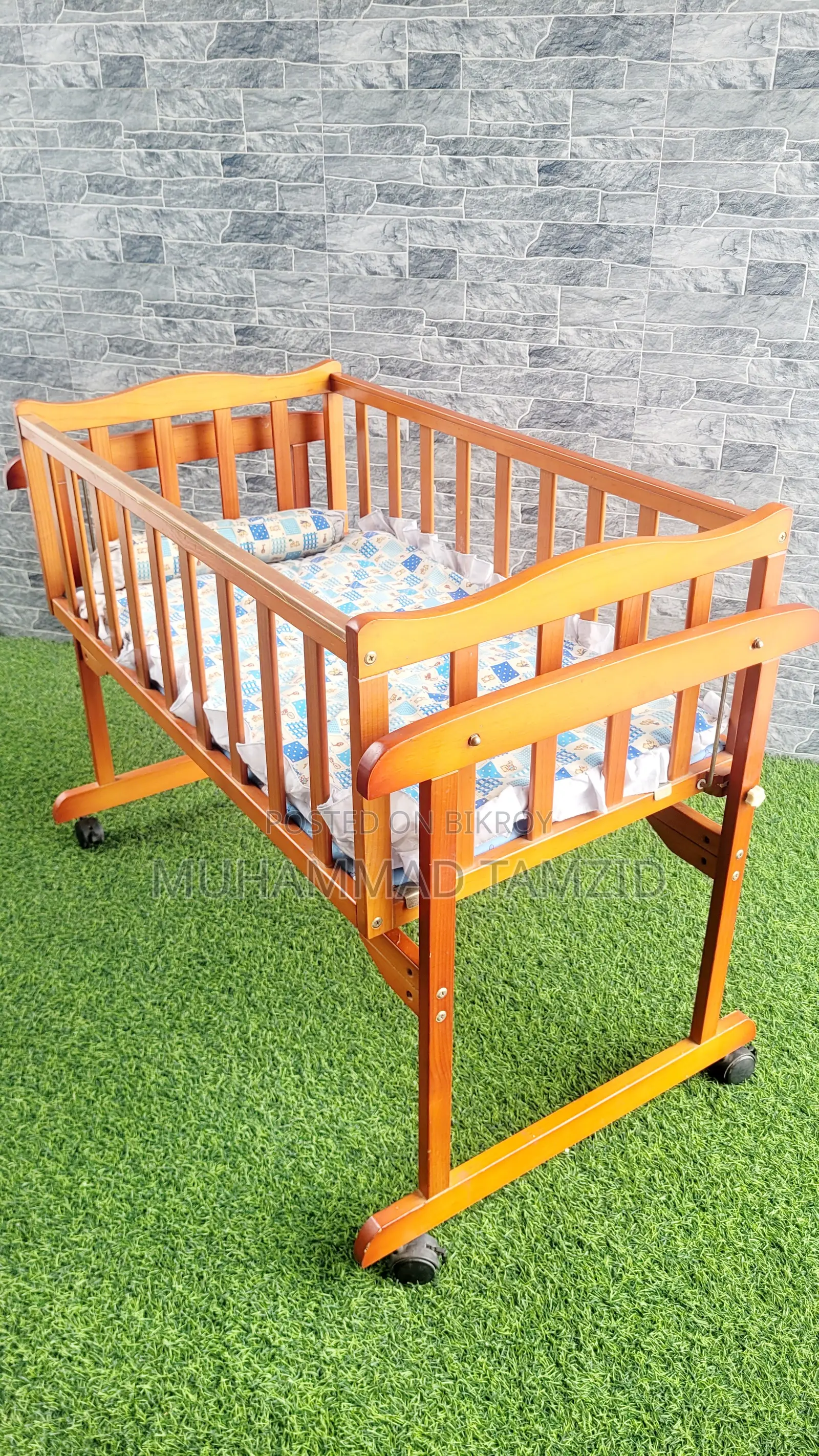 Used Wooden Baby Cot / Baby Crib for Sale