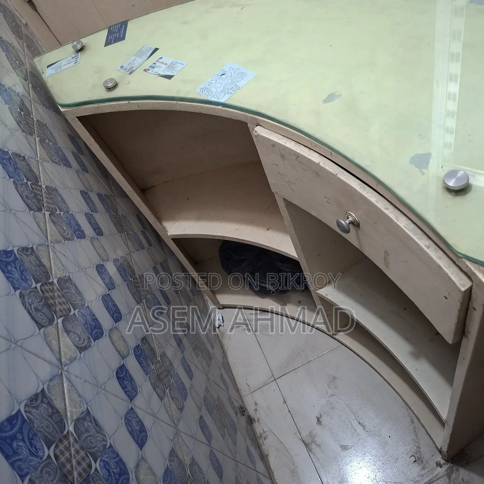 Reception Desk (Wooden)