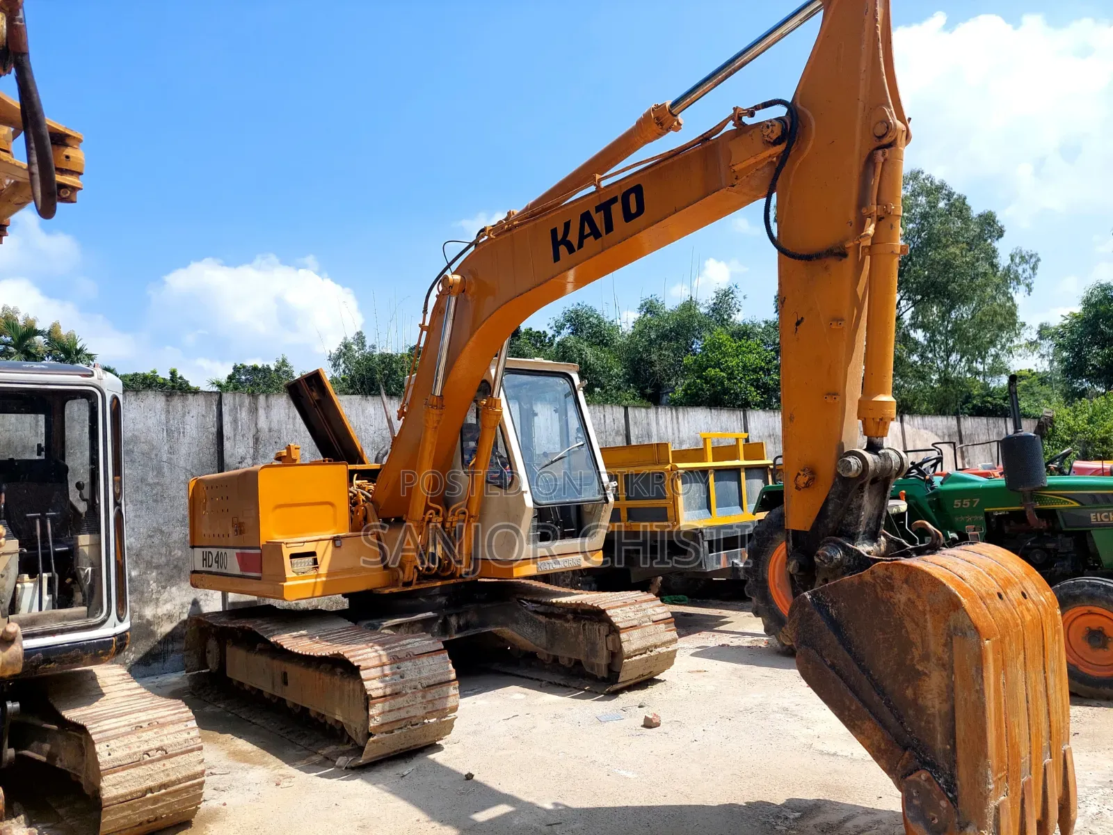 Mitsubishi KATO Excavator