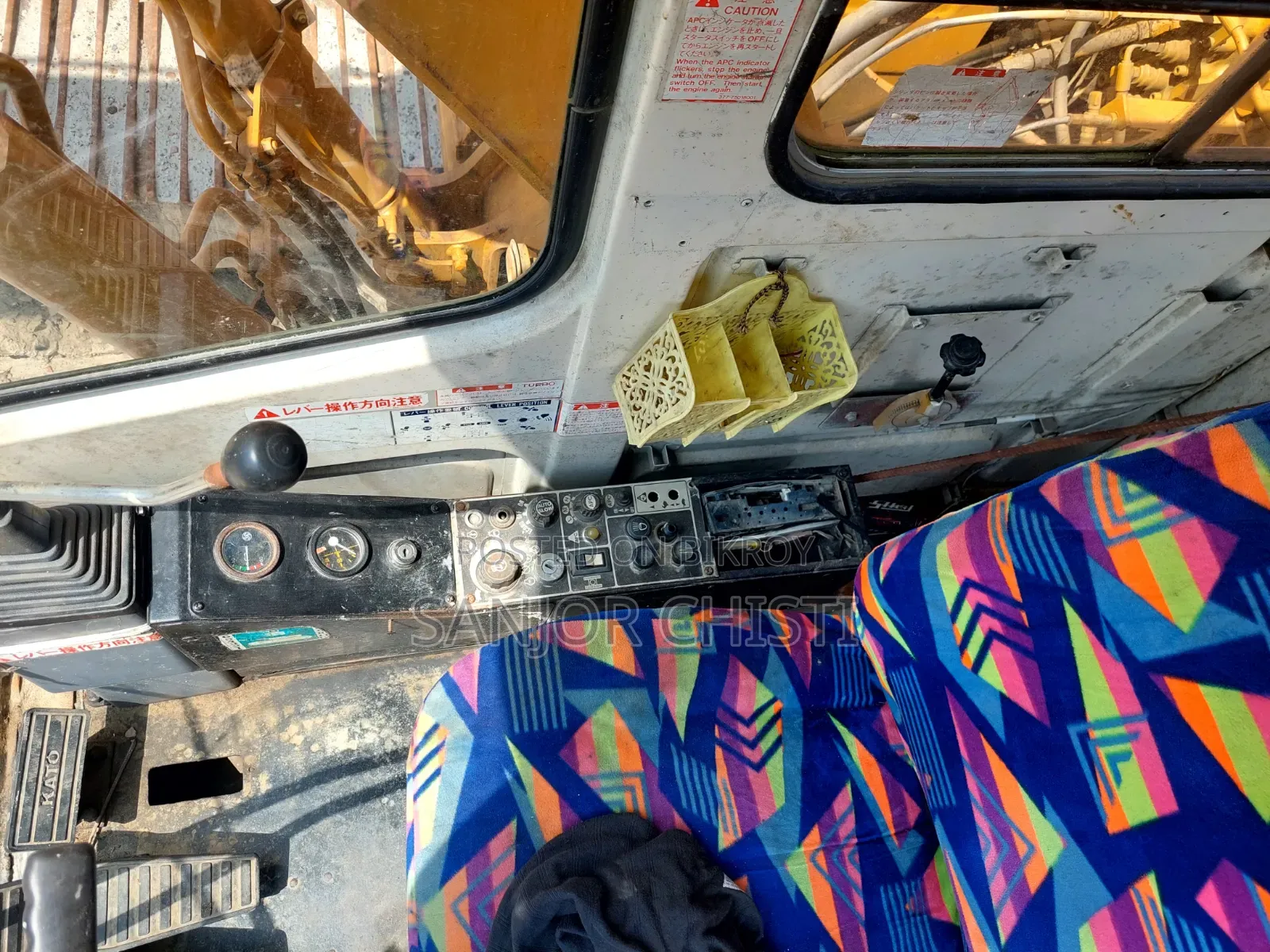 Mitsubishi KATO Excavator
