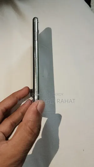Apple iPhone X 64 GB White
