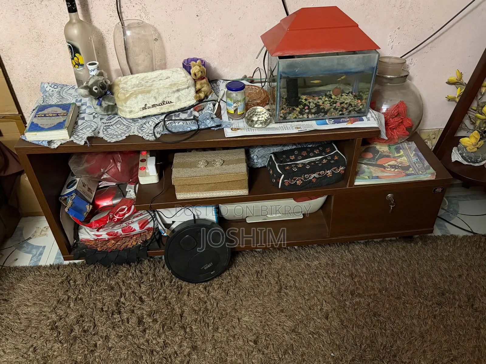 TV TABLE - Regal