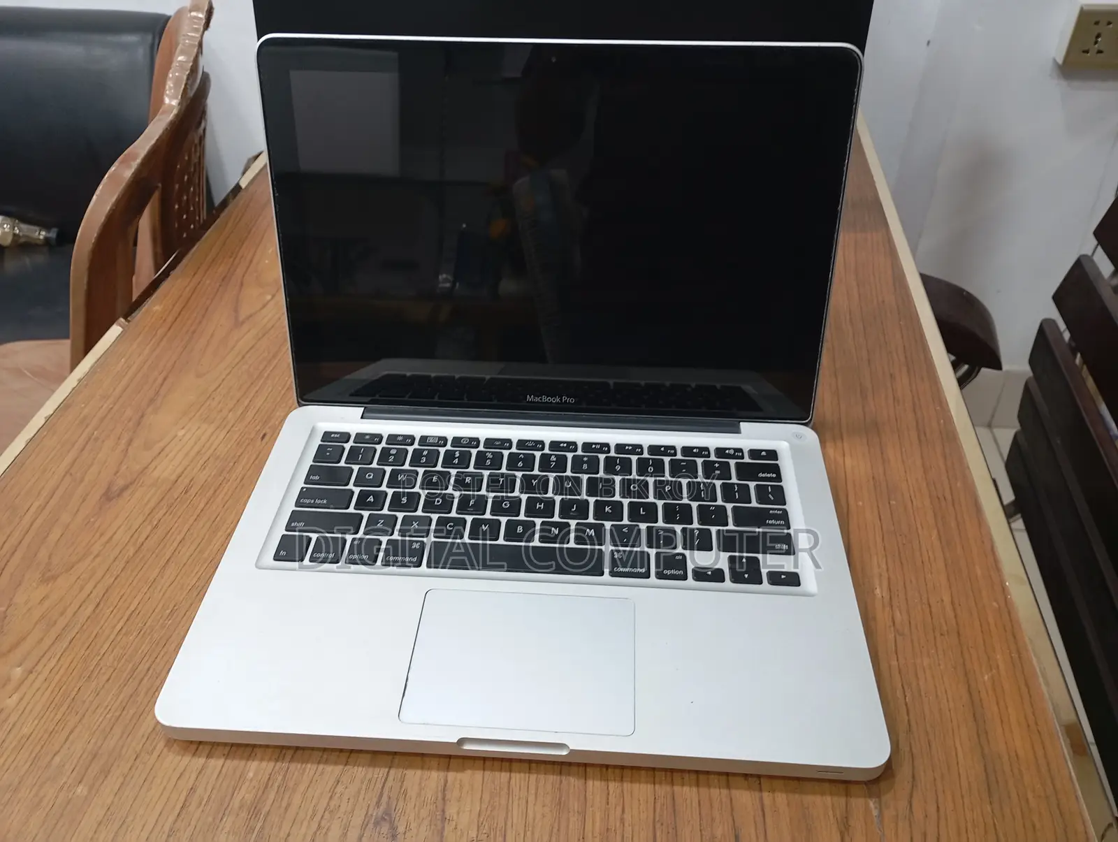 Laptop Apple MacBook Pro 2011 8GB Intel Core i5 SSD 256GB