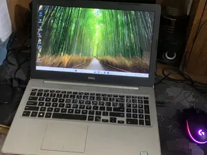 Laptop Dell Inspiron 5565 8GB Intel Core i5 SSD 256GB