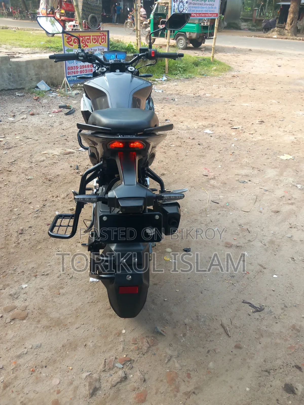 হিরো ড্যাশ ১২৫ ২০২৫ কালো