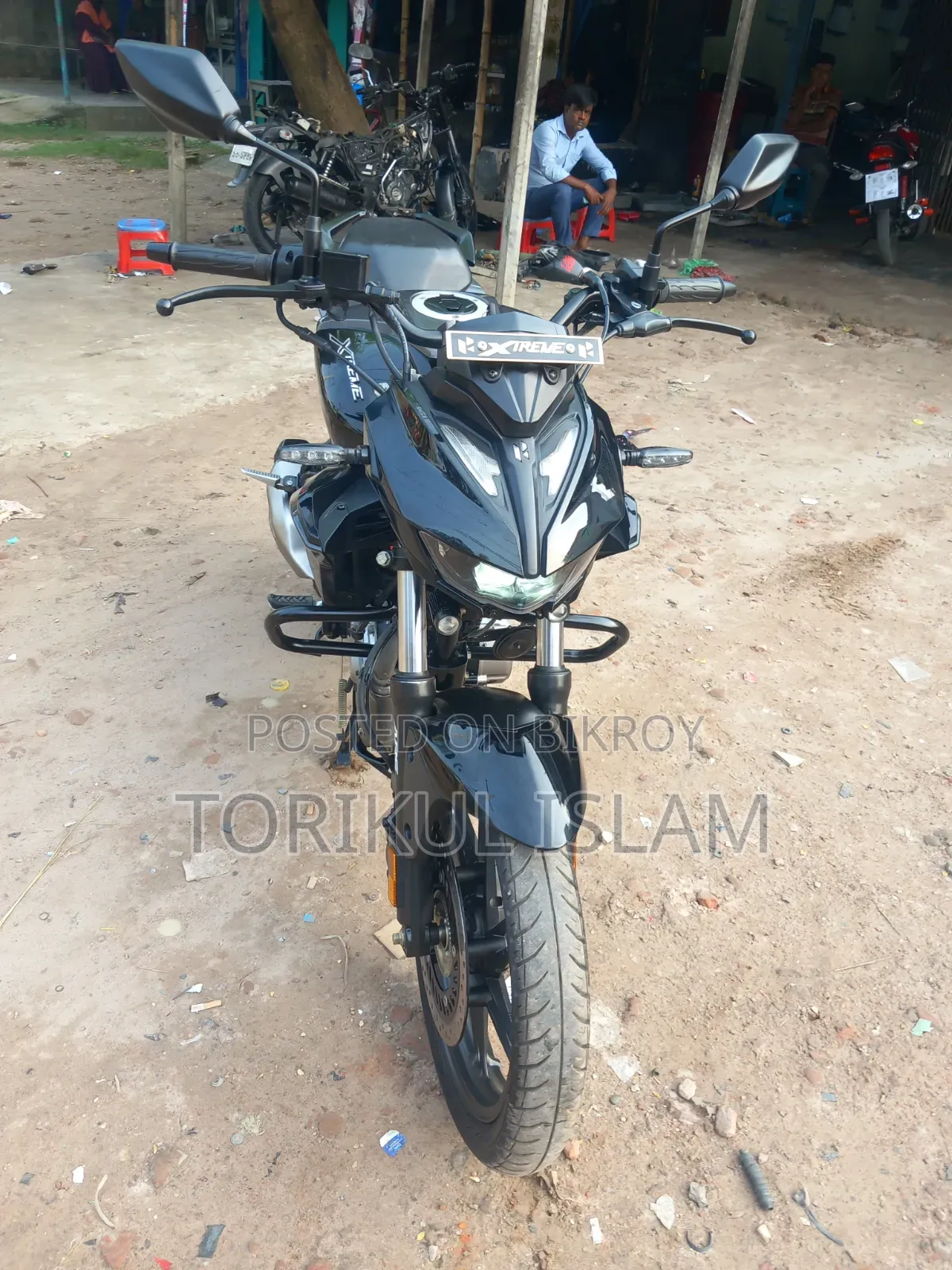 হিরো ড্যাশ ১২৫ ২০২৫ কালো