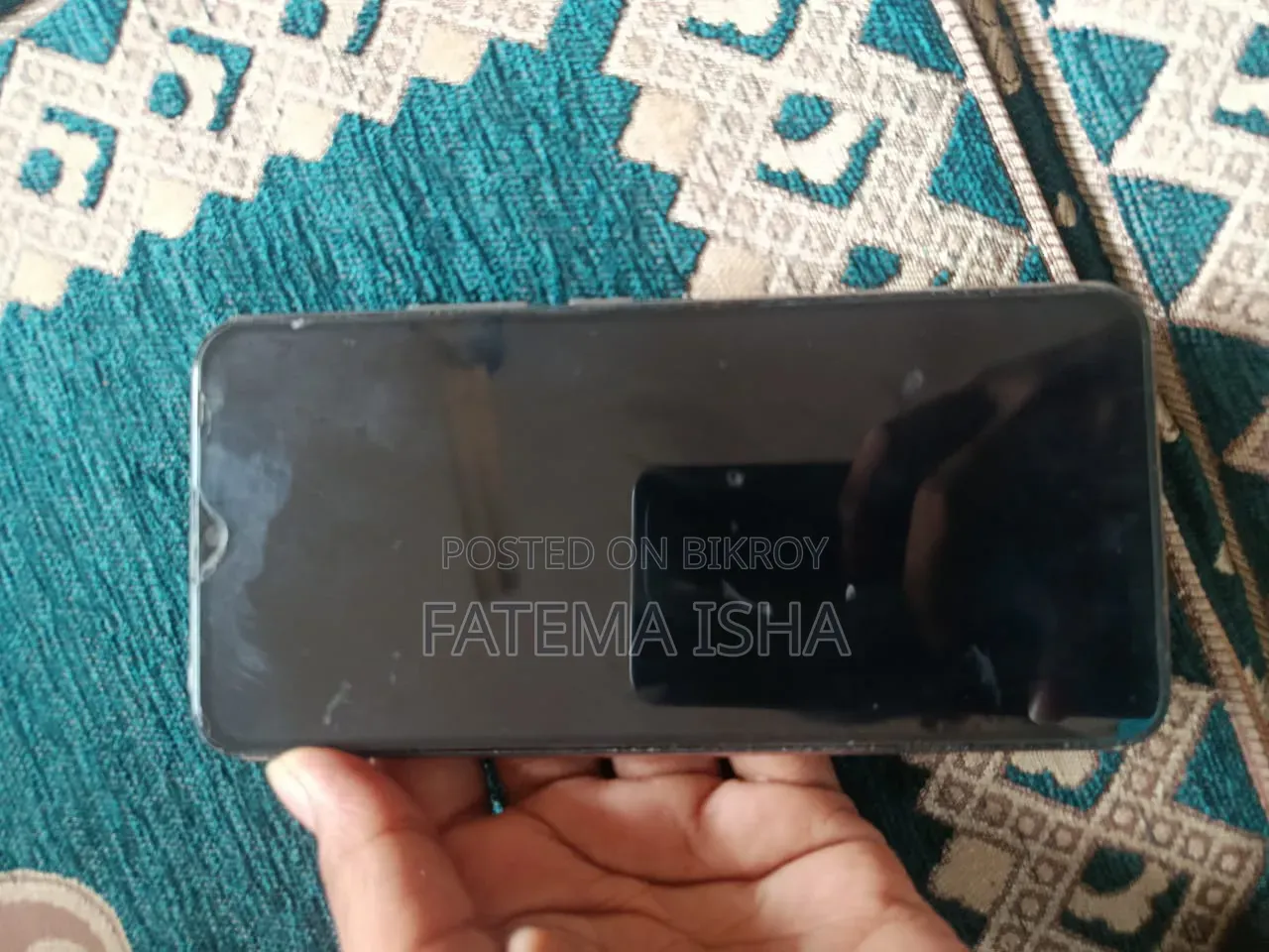 Vivo Y19 128 GB