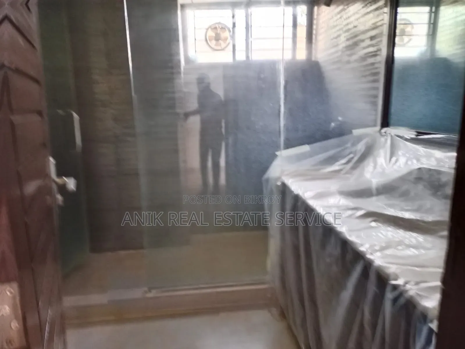 গুলশানের অনিক রিয়েল এস্টেটে ৪ বেডরুমের অ্যাপার্টমেন্ট বিক্রয়