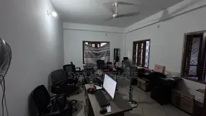 জাফরাবাদ এলাকা, শংকরে নভেম্বর থেকে বাণিজ্যিক স্থান