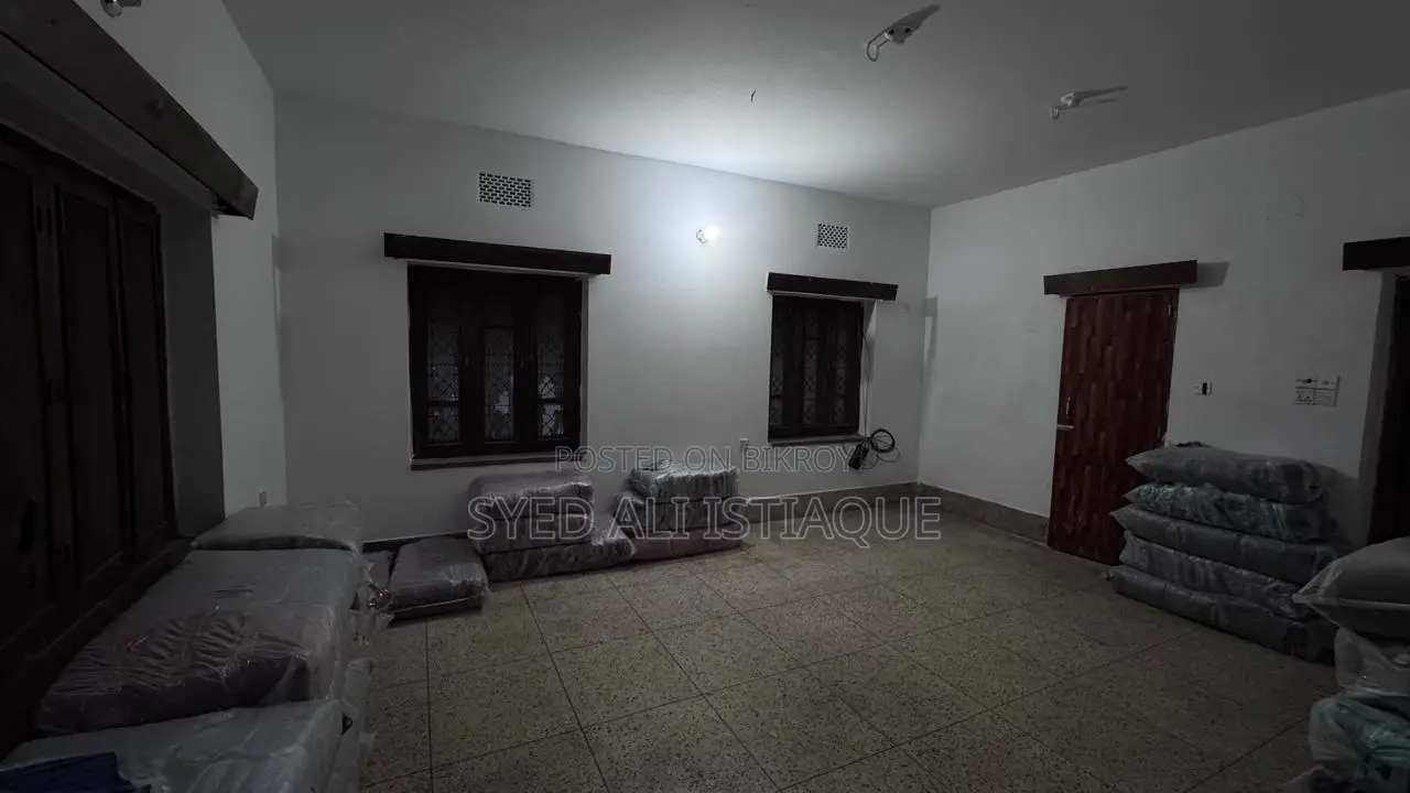 জাফরাবাদ এলাকা, শংকরে নভেম্বর থেকে বাণিজ্যিক স্থান