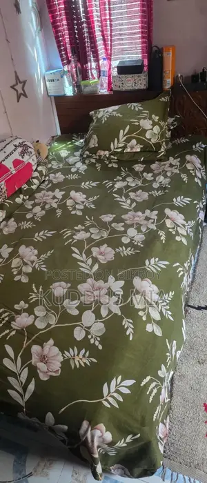 Box Bed + Mattress