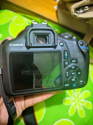 Canon EOS Rebel T7