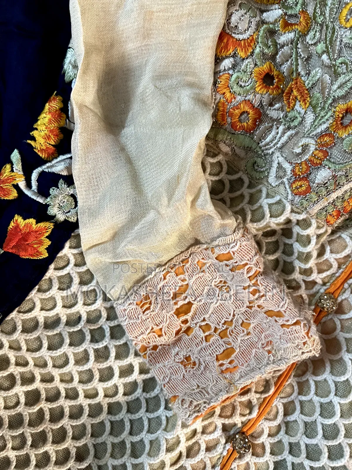 Blue & Beige Floral Kameez