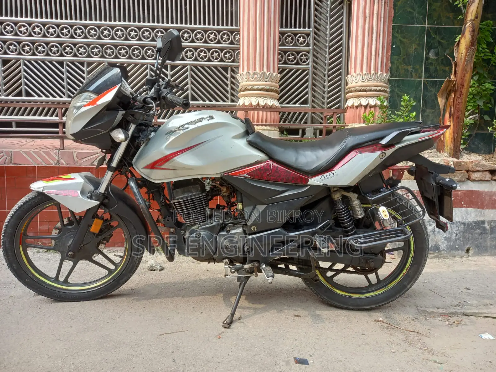 Hero Xtreme Sports 2014 Silver
