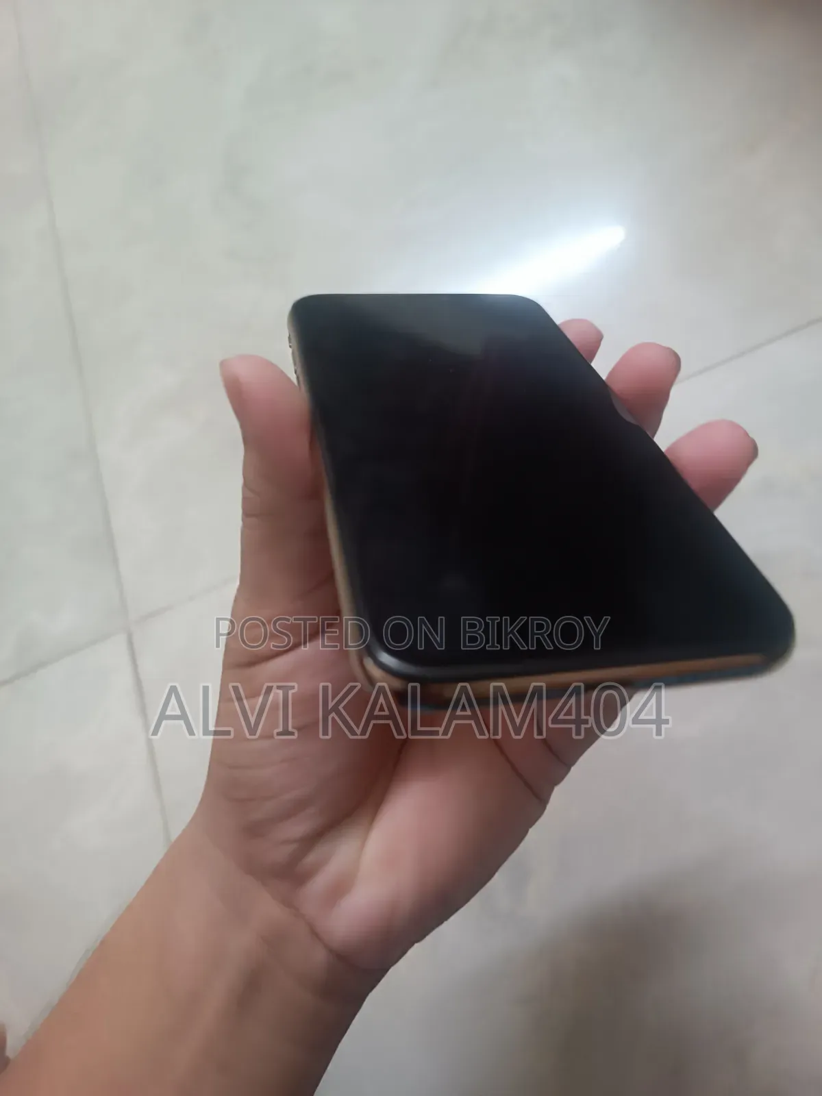 অ্যাপল আইফোন এক্সএস ৬৪ জিবি গোল্ড