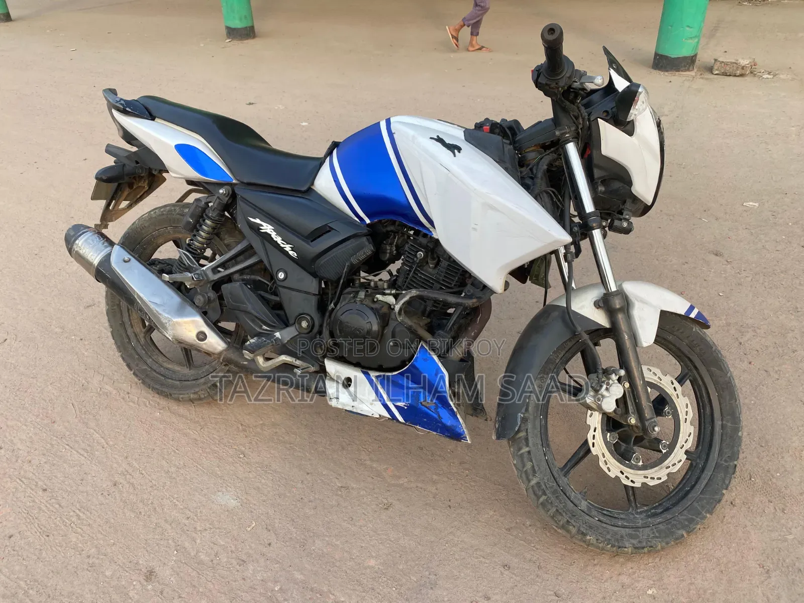 TVS Apache RTR 160 2V 2015 White