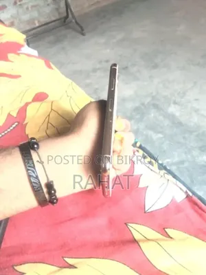 অ্যাপল আইফোন এক্সএস ২৫৬ জিবি