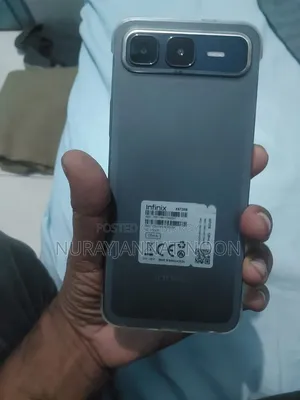 ইনফিনিক্স স্মার্ট ১০ প্লাস ১২৮ জিবি ব্ল্যাক