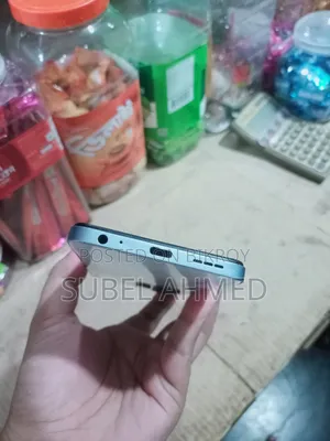 ইনফিনিক্স হট ৩০আই ১২৮ জিবি সাদা