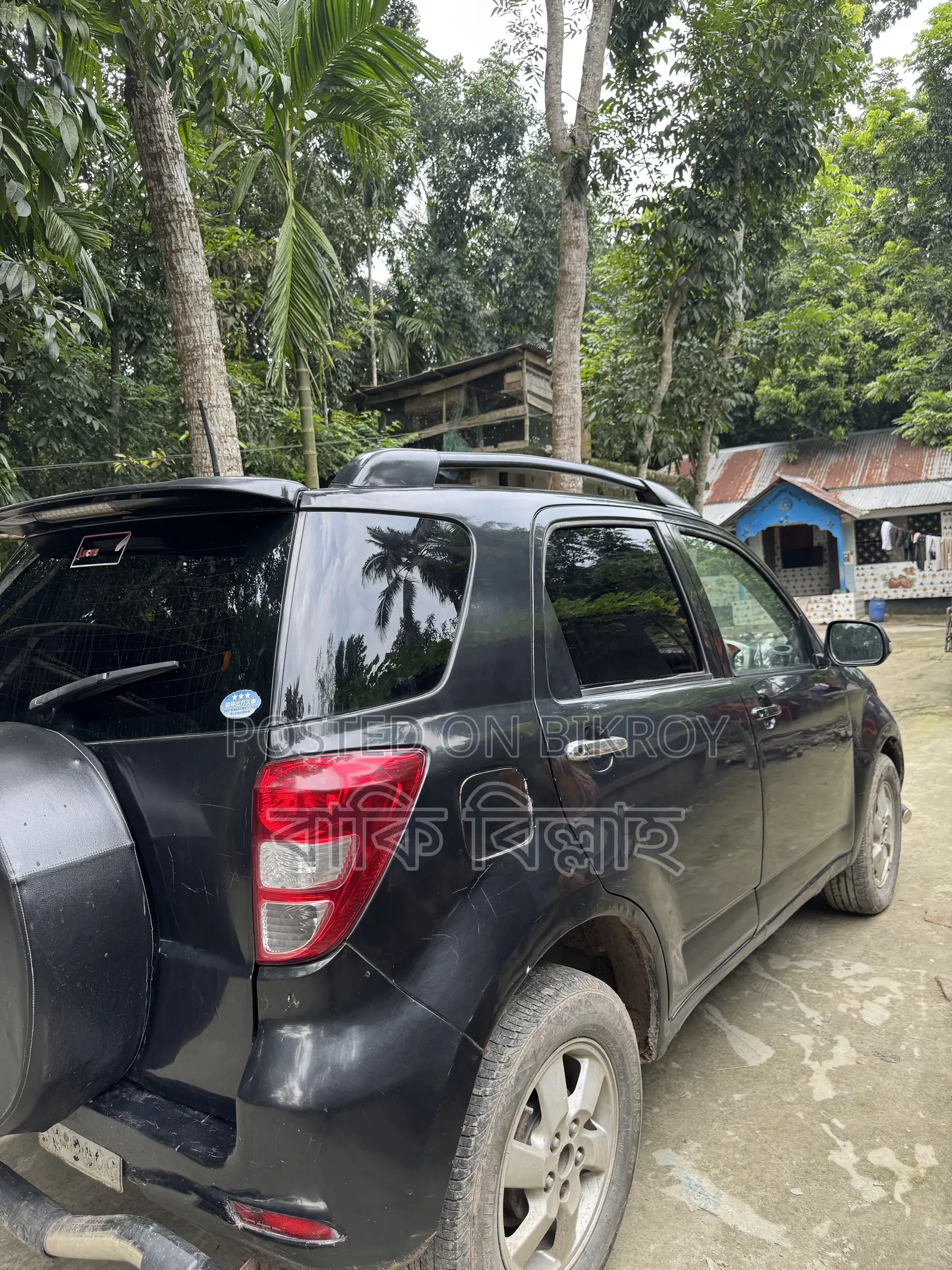 টয়োটা রাশ ২০০৬ কালো