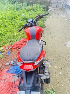 TVS Apache RTR 160 4V 2021 Red