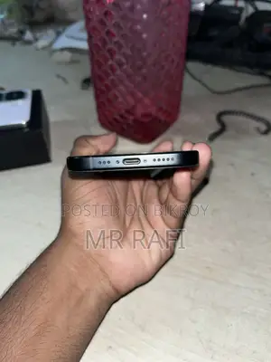 Apple iPhone 16 128 GB Black