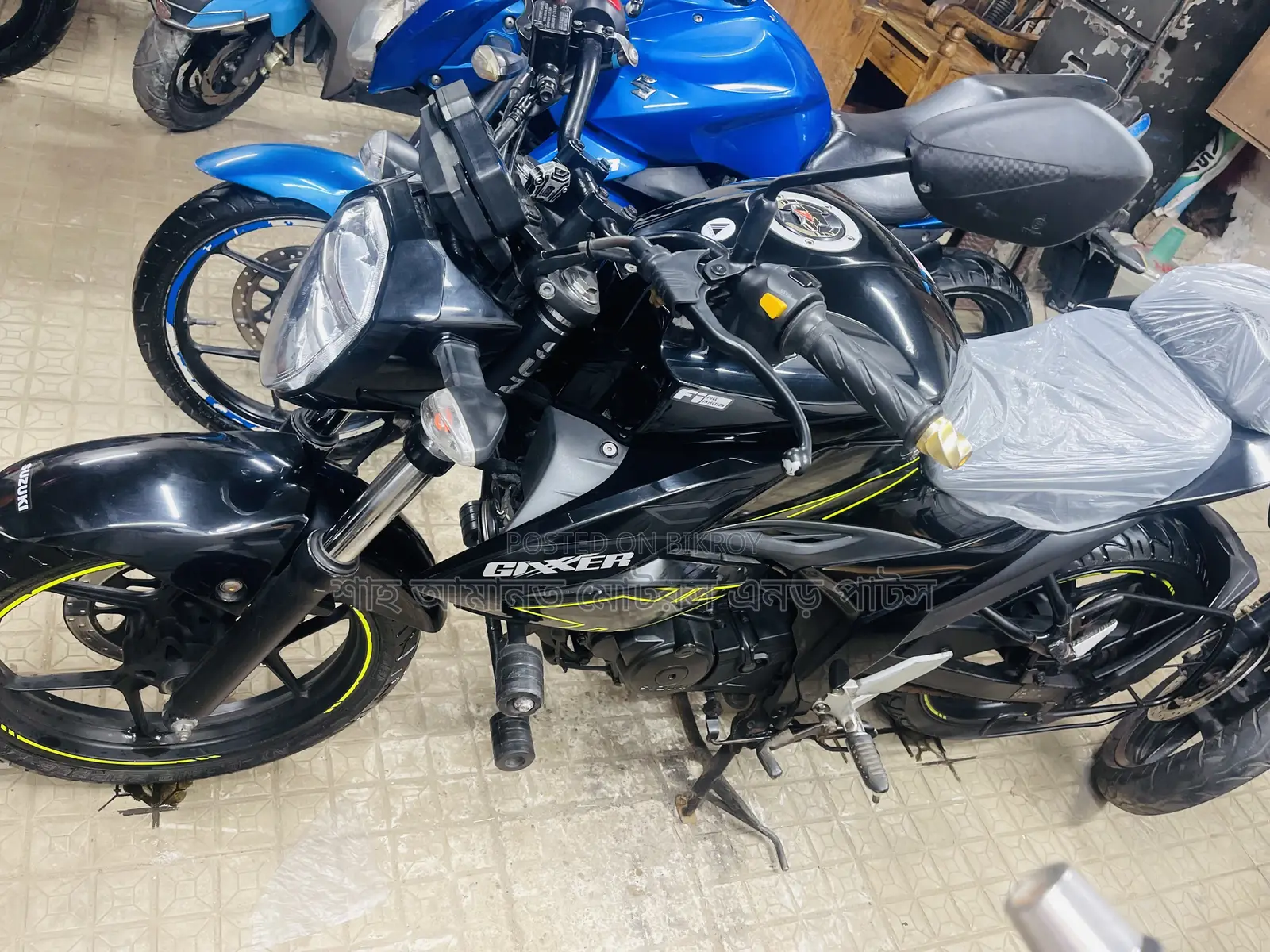 Suzuki Gixxer 2025 Black