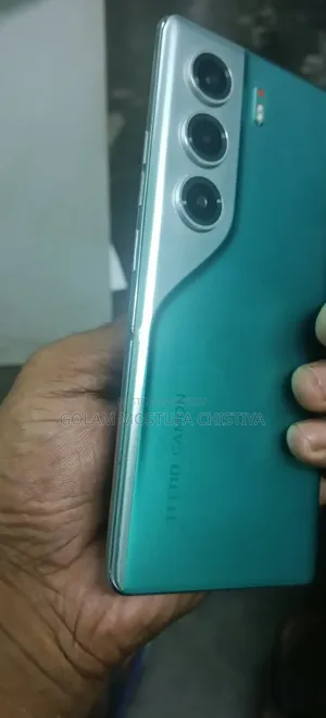 টেকনো ক্যামন ৪০ প্রো ৪জি ২৫৬ জিবি অরেঞ্জ
