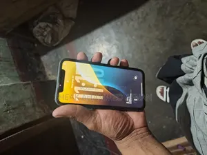 অ্যাপল আইফোন ১১ ৬৪ জিবি ব্ল্যাক