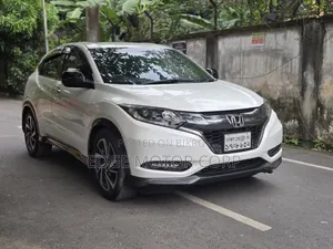 Honda Vezel 1.5 Two-Wheel Drive 2016 Pearl