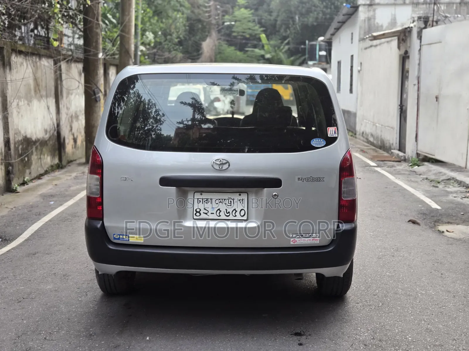Toyota Probox 1.5 CNG Two-Wheel Drive 2013 Silver