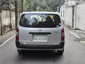 Toyota Probox 1.5 CNG Two-Wheel Drive 2013 Silver