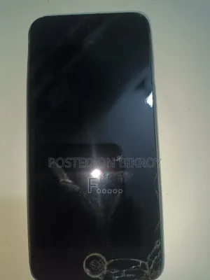 অ্যাপল ১৬ জিবি কালো