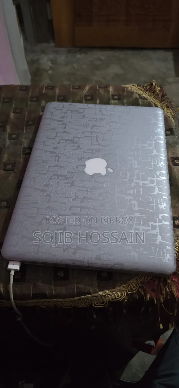 Laptop Apple MacBook 12GB Intel Core i5 HDD+SSD 256GB