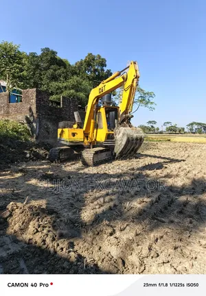 কম টাকায় ফ্রেশ গাড়ি