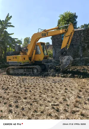 কম টাকায় ফ্রেশ গাড়ি