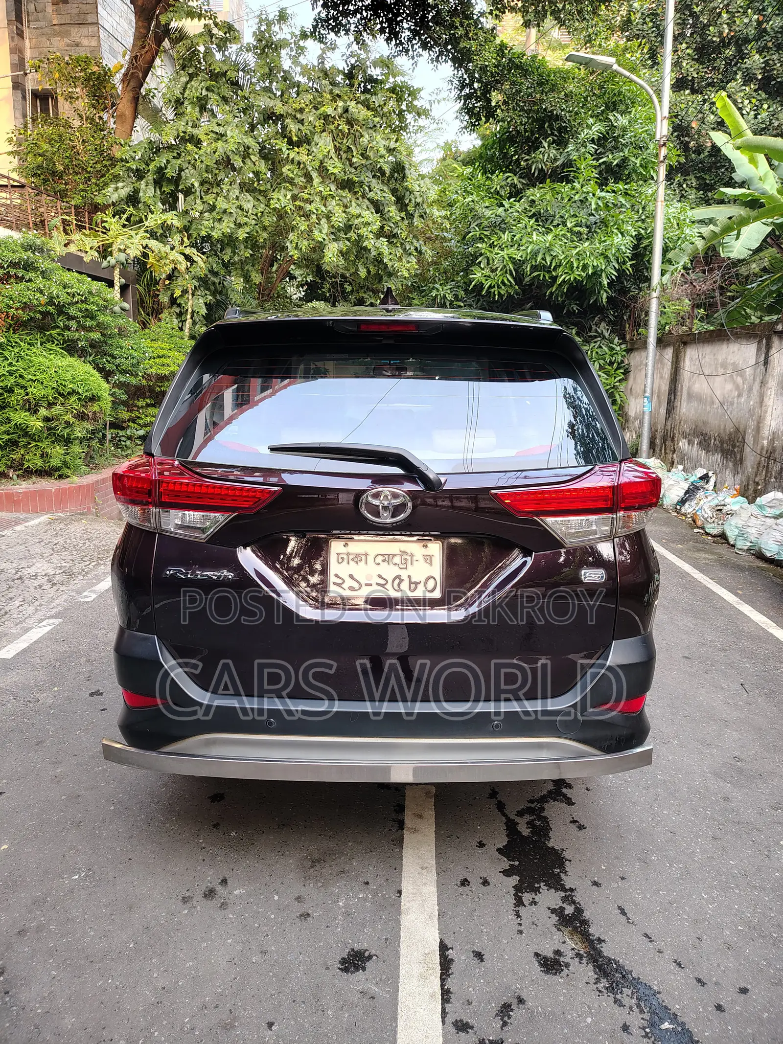 Toyota Rush 1.5 Rear-Wheel Drive 2021 Maroon