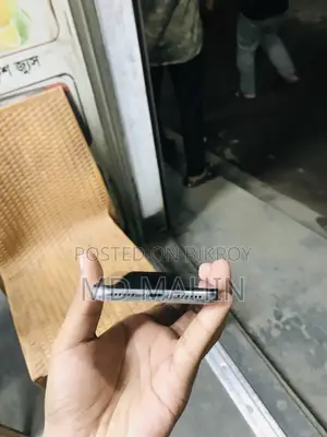 অ্যাপল আইফোন এক্স ২৫৬ জিবি হোয়াইট