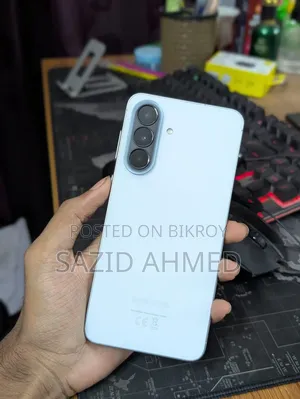 নিউ স্যামসাং গ্যালাক্সি এ৫৭ ২৫৬ জিবি হোয়াইট