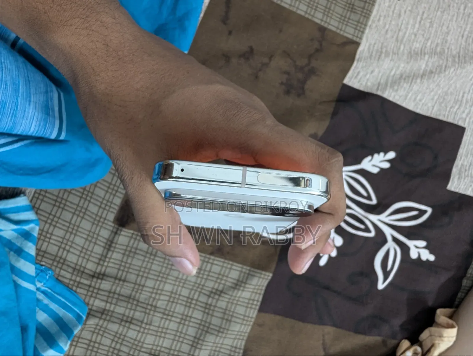 গুগল পিক্সেল ৯ প্রো ২৫৬ জিবি সাদা