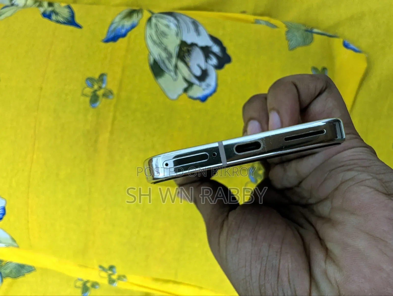 গুগল পিক্সেল ৯ প্রো ২৫৬ জিবি সাদা