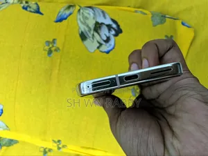 গুগল পিক্সেল ৯ প্রো ২৫৬ জিবি সাদা