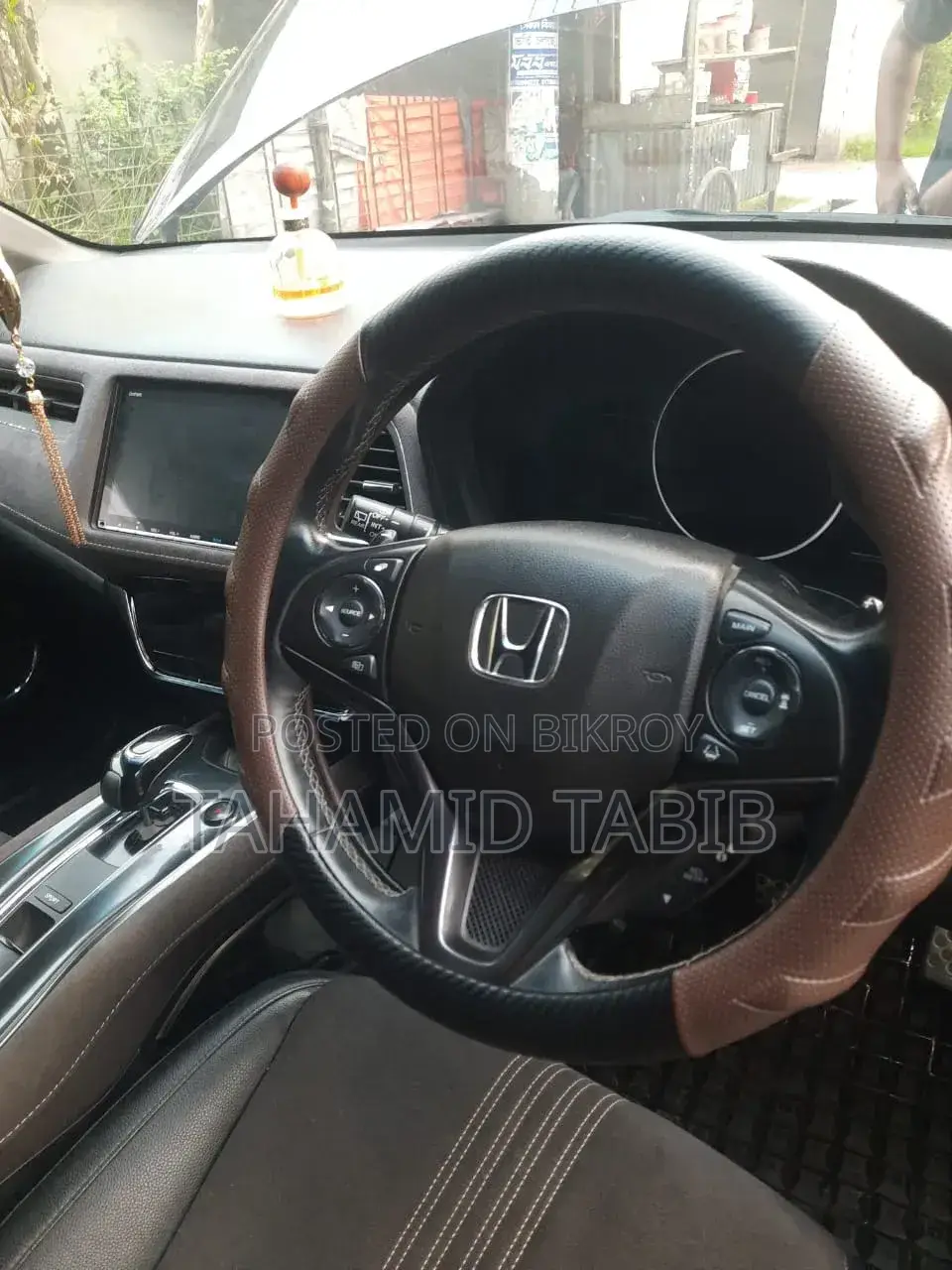 Honda Vezel 1.5 Hybrid 2WD 2019 Black