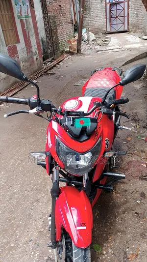TVS Apache 160 4V 2019 Red