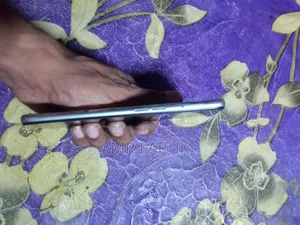 অপ্পো এ১৬ ৬৪ জিবি সিলভার